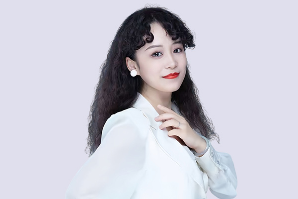 渝北区律师申岚琦