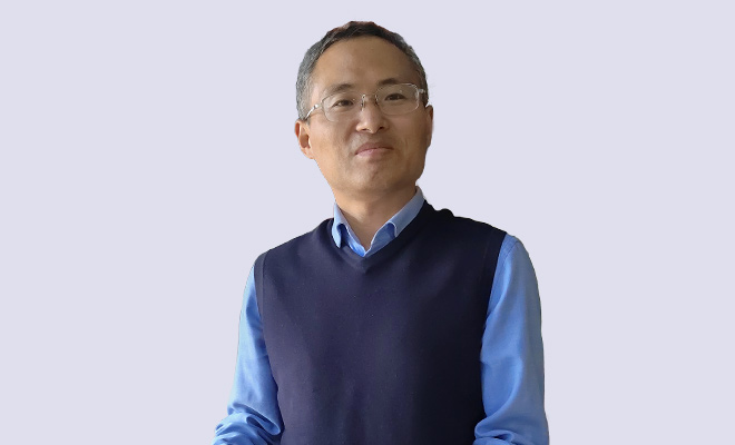 包头律师张万军律师（内科大法学教授 法学博士）