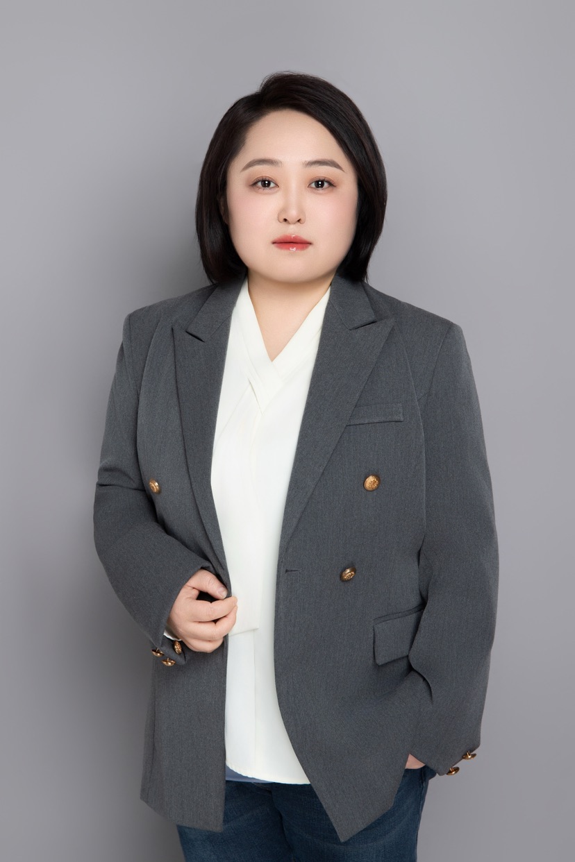 严爱淑律师