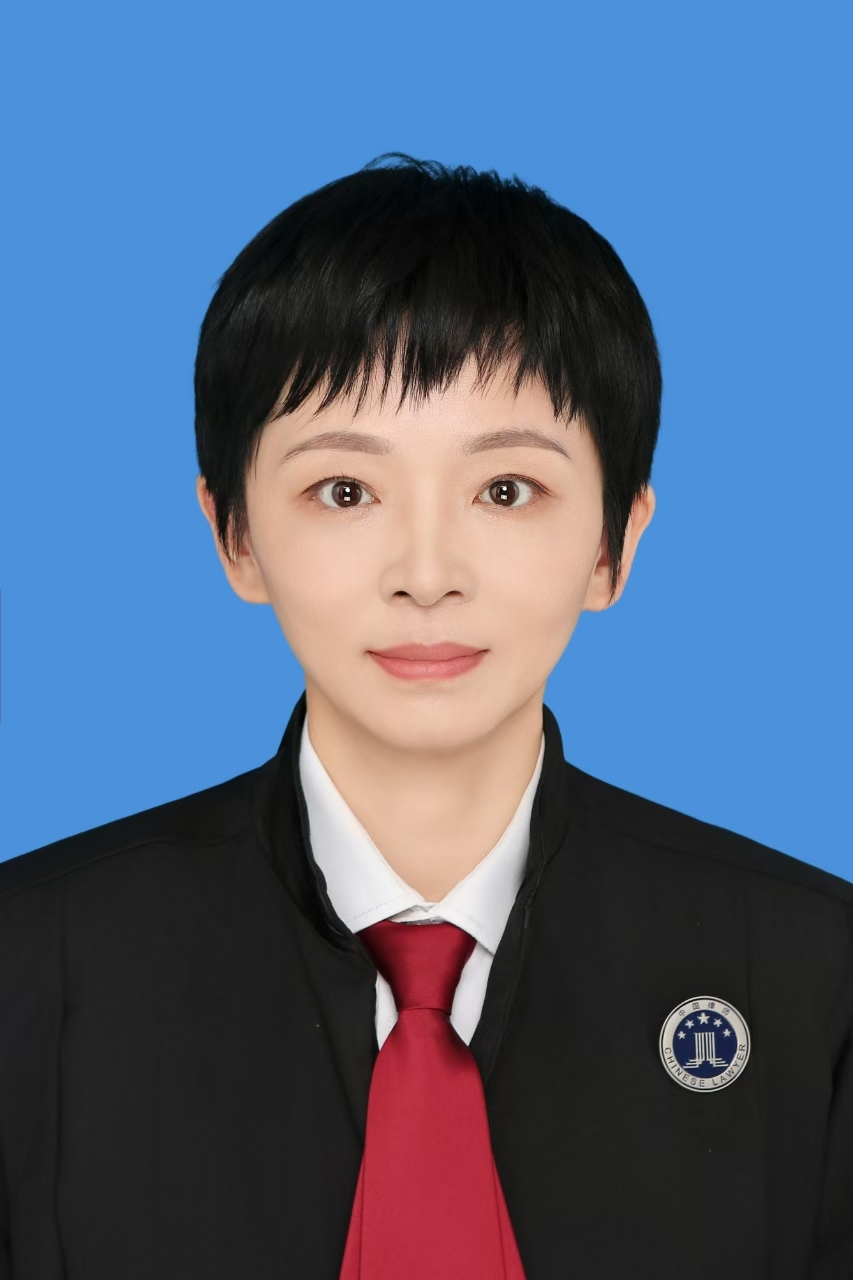 劳动争议律师-侯娜娜律师