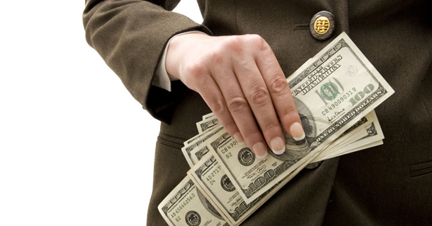 寻衅滋事人在看守所对方已谅解能取保候审吗？