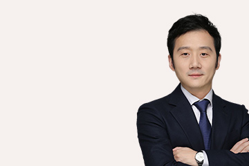 余雷律师