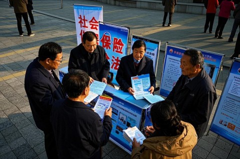 辞职了公司年假不给休怎么办